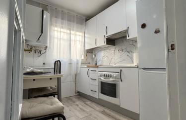 Apartamento Ocasional tranquilo y bien comunicado con el centro de Madrid - Foto 17