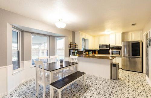 Texas Escape with pool & office - Foto 11