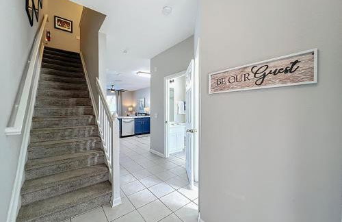 Private Pool Disney Townhome - Walk to Water Park - Foto 20