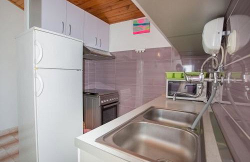 Robinson Elizabeta - Photo 35