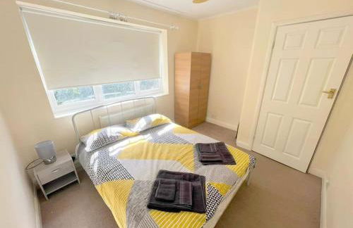 2-bed Flat - Wallington - 6min walk to station - Foto 6