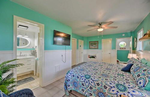 Everglades Getaway with Deck and Water Views! - Photo 16