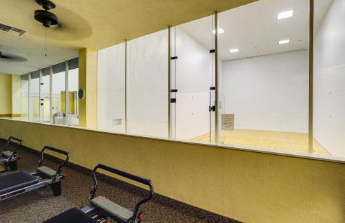 Lake, Mountain and Golf Views Palm Valley Retreat - Foto 32