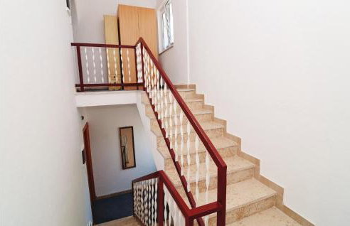 Pet Friendly Apartment In Dinjiska - Foto 17