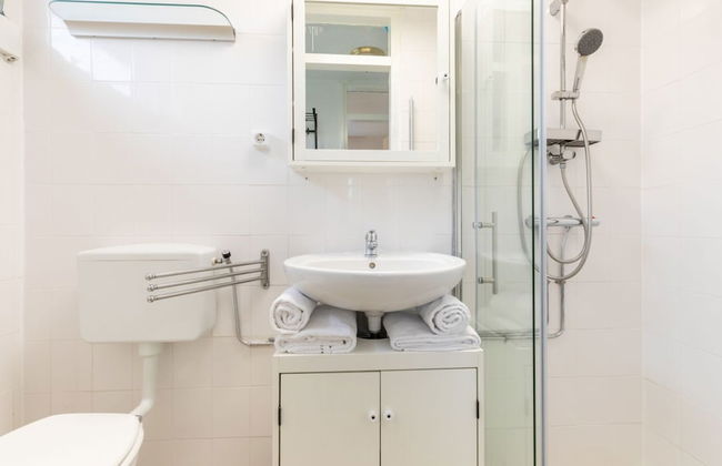 Holiday Home Near Veerse Meer With Garden - Photo 14