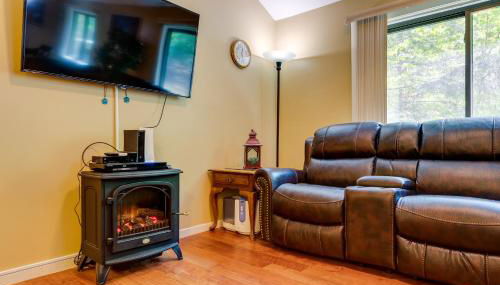 Bartlett Townhome with Balcony 1 Mi to Ski Resort! - Foto 4