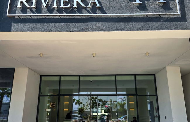 Easygo-lavish STU Azizi Riv 4404 - Photo 27