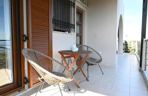 Unick Seaview Luxury Living - Photo 28