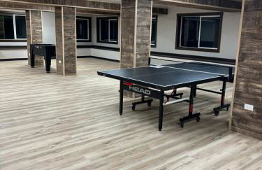 Gorgeous Triplex Unit With Spectacular Lake Views! - Foto 36