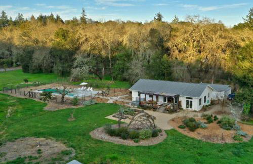 Homestead With Pool And Hot Tub - Wine Tastings Included - Foto 6