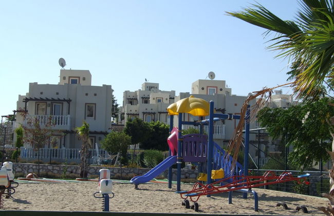 1 Bedroom Apartment Lake View 3 by Likya Global - Photo 19