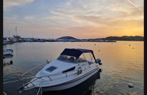 Sea view apartment steps away from the Beach Anavyssos Palaia Fokaia - Foto 57