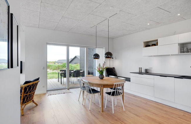 "Trpana" - 1.6km from the sea - Photo 4