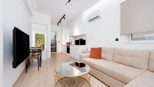 Stylish Apartment in Athens Riviera with Outdoor Patio - Foto 2