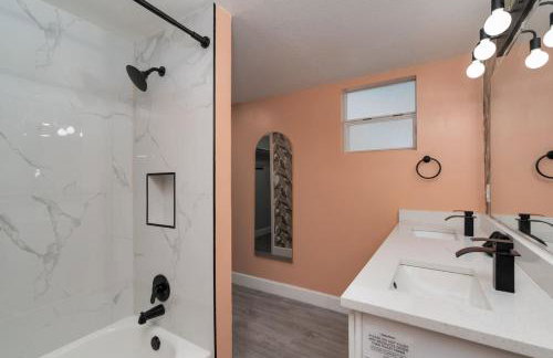 Cozy Orlando Studio with Jacuzzi, Fire Pit, and BBQ - Foto 6