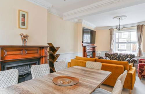 Spacious 3 Bedroom Property, Sleeps 8, Perfect for Business & Leisure in South East London - Foto 5