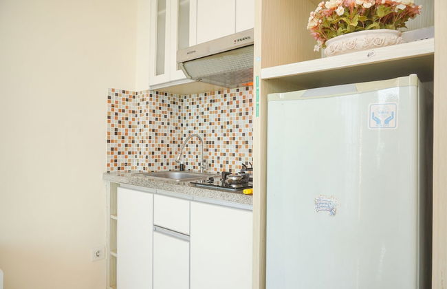 Homey And Comfortable 2Br Tifolia Apartment - Photo 9