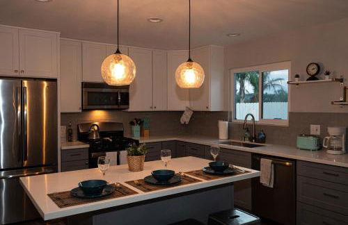 Beach Home in Quiet Neighborhood 5 minutes from the Pier - Foto 37