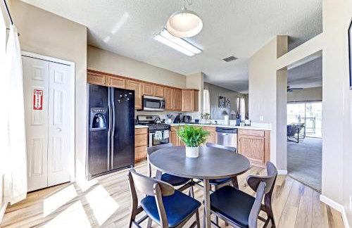 Modern 3BR Villa Private Pool & Game Room - Foto 12