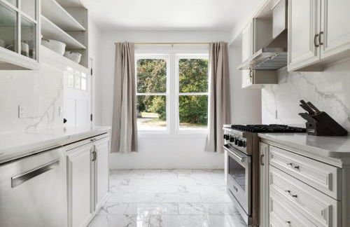 The Historic Bonners Family Home- 4 Bedroom - Panoramic River Views, Casino Nearby - Foto 18