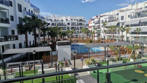 Playa & Golf Deluxe en Playa Granada - Foto 1