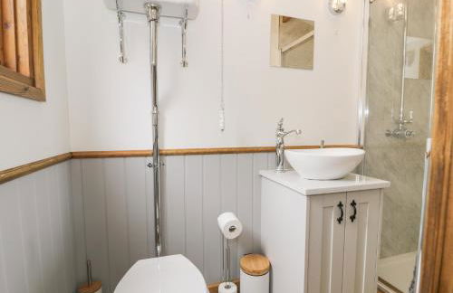 Tan Y Castell Shepherds Hut - Photo 11