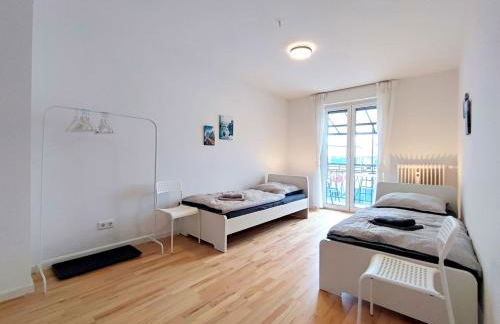 Modern & Chic Apartment with Balcony in Offenbach - Foto 28