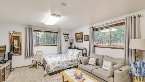 Cute Hoodsport Cottage Close to Lake Kokanee! - Foto 5