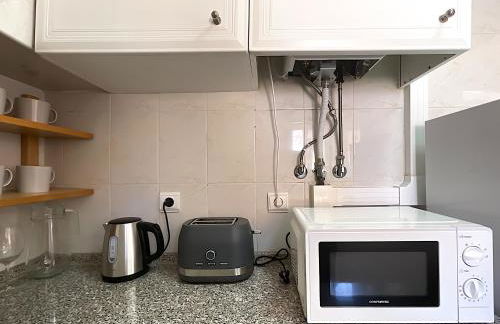 Cozy 3 Bedroom Apartment in Belem Lisbon 3 to 5 Guests - Photo 29