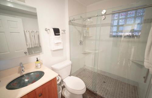 Inspiring Grotto Sleeps 10-20 Free TV & Parking - Foto 16