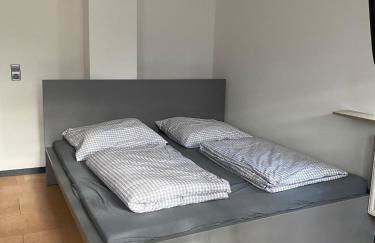 Modernes Stadthaus im Zentrum, 10 Betten 3 Schlafzimmer - Photo 23