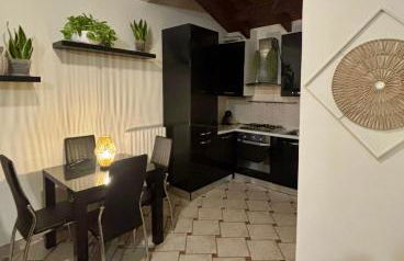 Nel cuore di Tortona, a due passi dal Duomo - Photo 6