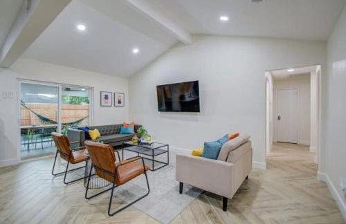 Serene 4-Bed Getaway - Hot tub & Fire Pit - Foto 7