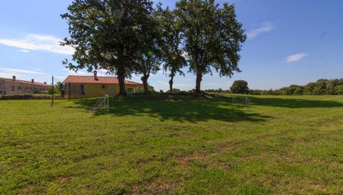 Cozy villa Paradiso with pool immersed in the greenery - Foto 4