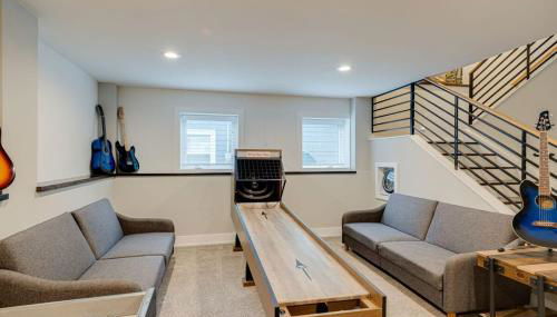 Large East Nashville Home with Game Room sleeps 12 - Foto 3