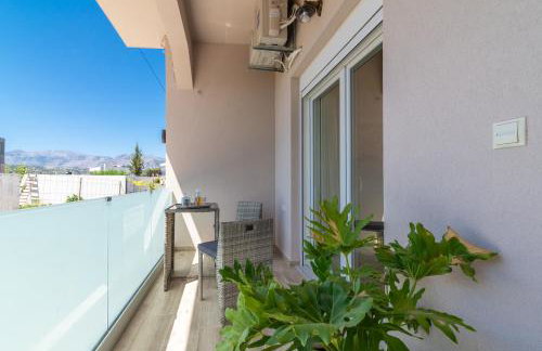 Sophia's Comfortable Home with a Private Backyard - Foto 44