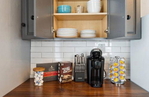 Spacious 2BDR Park Side Victorian District - Foto 15