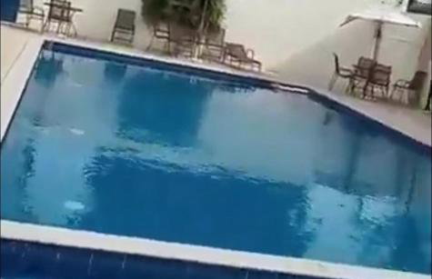 Apartamento com 3 quartos,piscinas de terça a quinta feira livre, garagem,portaria 24hrs - Foto 3