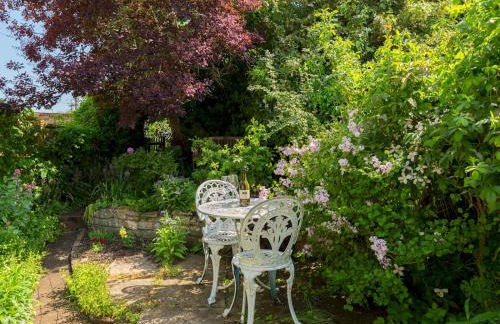 Pass the Keys Dara Cottage 16th Century Thatched Cottage - Photo 29