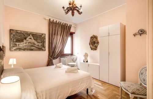 La Dolce Vita Of Via Veneto - Prestigious Apartment With Wonderful Terrace In the Historic Center - Foto 15