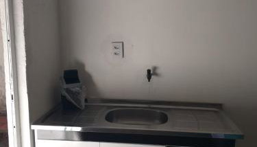 Kitnet espaçosa e bem localizada - Próximo ao lago e centro de eventos - Foto 4