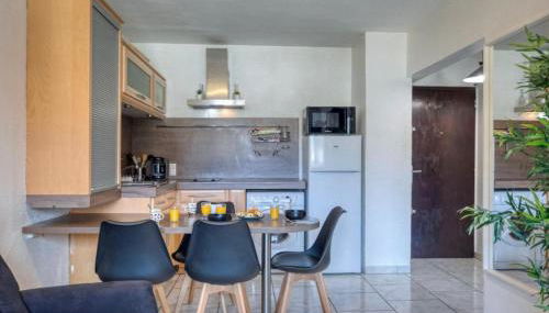 Le Giérois - Gare - Parking - Photo 4, stove