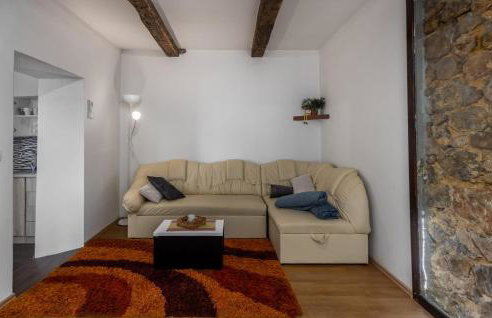 1 Bedroom Amazing Home In Ozalj - Foto 3