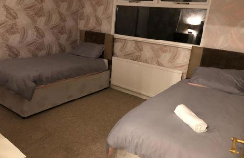 Number One - Fully Equipped Self Catering Four Bedroom House next to Dunedin, 15 mins to Spurn, 20 mins to Saltend, 12 mins to Easington - Foto 8