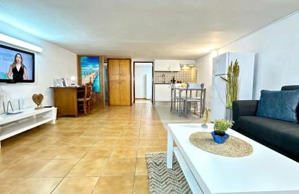 Acogedor apartamento cerca de la playa, WiFI - Foto 1