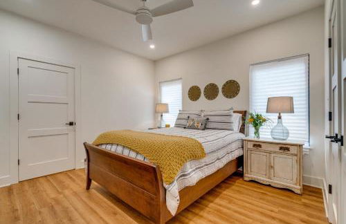 Chic Burnet Home on Lake Buchanan with 2 Fireplaces! - Foto 28