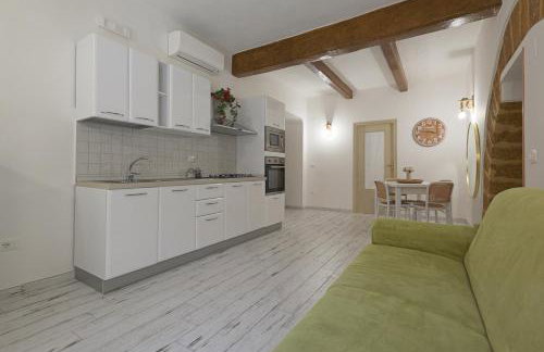 La Sedia Rossa Historical Centre - Photo 24