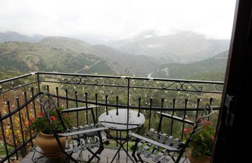 Levantes Mansion - Photo 34