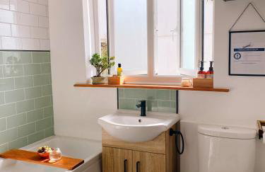 Central Seaside Bungalow - Foto 9