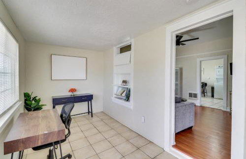 2 Mi to Old Town ABQ East Downtown Triplex Unit - Photo 8